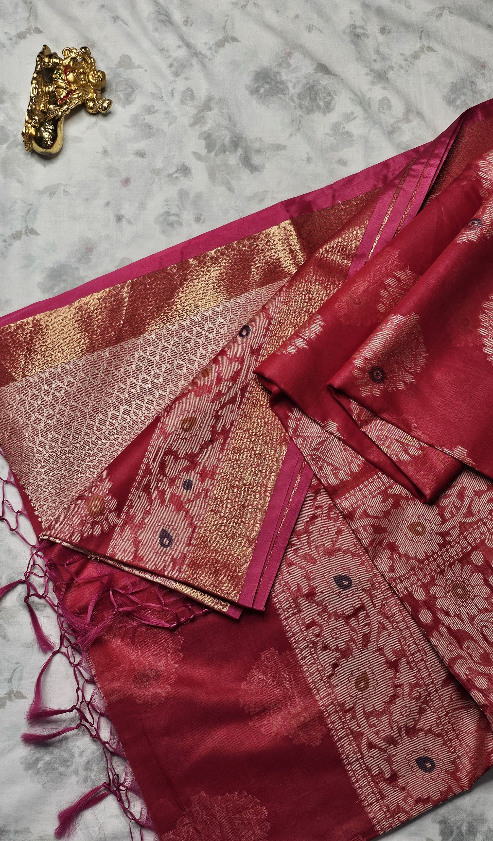 Red Silk Saree with Intricate Golden Zari Border & Floral Weave